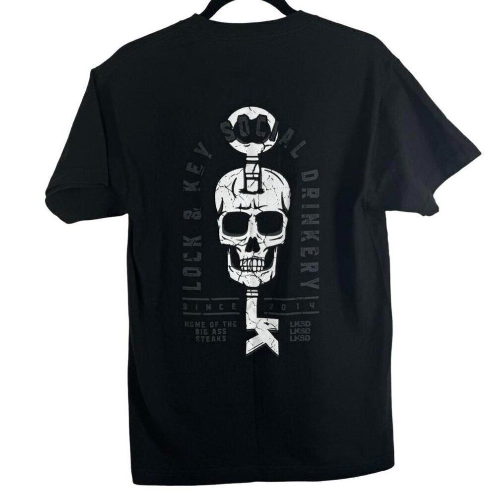 Steakslut Shirt Size Medium Black White Skull Decal 100% Cotton